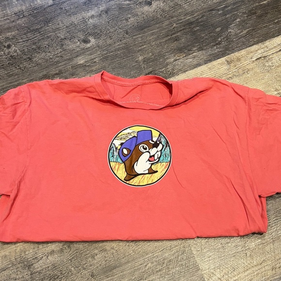Pink Buc-ee’s Graphic T-Shirt - Picture 2 of 3